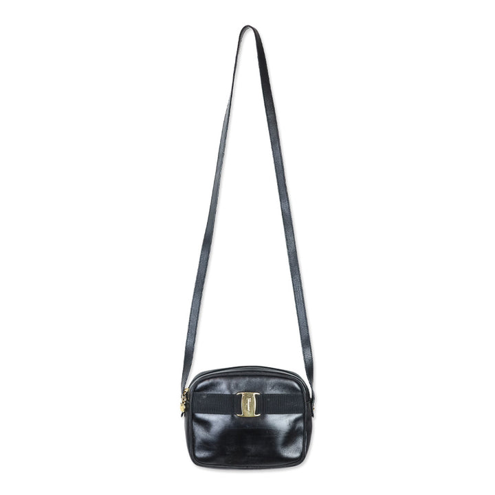 Salvatore Ferragamo Black Leather Vara Ribbon Shoulder Bag
