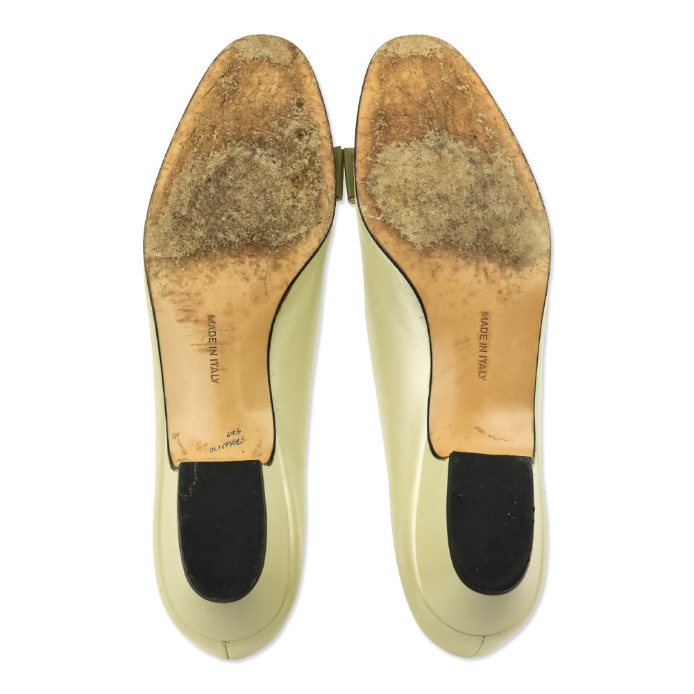 Salvatore Ferragamo Bone Calf Leather Vara Bow Lillaz Pump