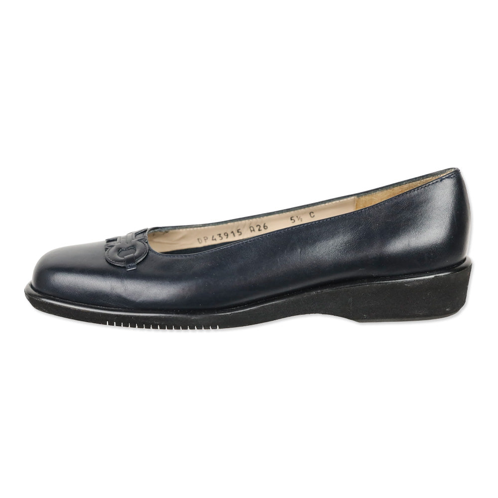 Salvatore Ferragamo Boutique Navy Leather Gancini Flats