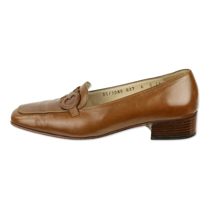 Salvatore Ferragamo Brown Leather Gancini Strap Loafer Pump