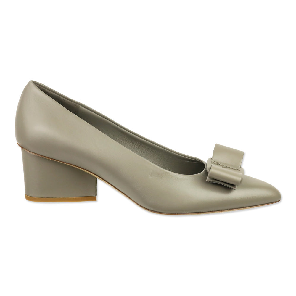 Salvatore Ferragamo Natural Grey/Taupe Lambskin Viva Pump