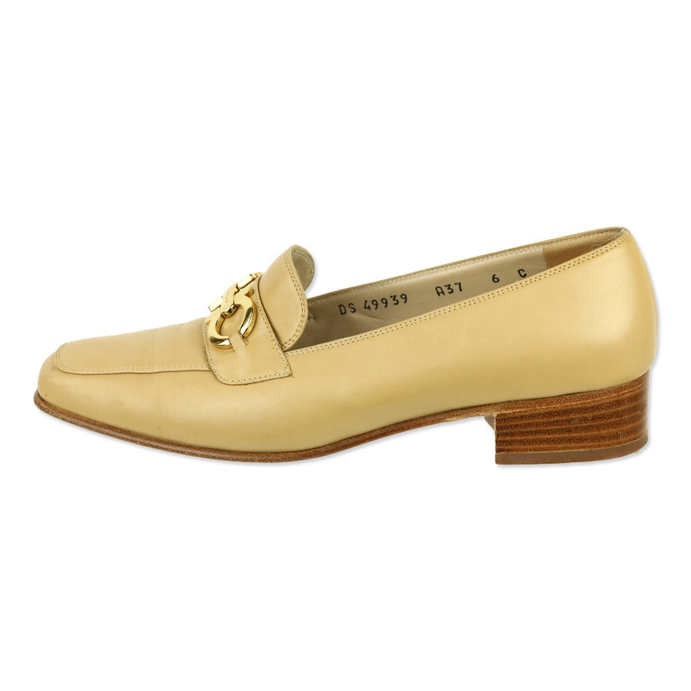 Salvatore Ferragamo Nude Leather Gancini Buckle Chunky Heel Loafers