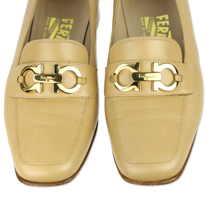 Salvatore Ferragamo Nude Leather Gancini Buckle Chunky Heel Loafers