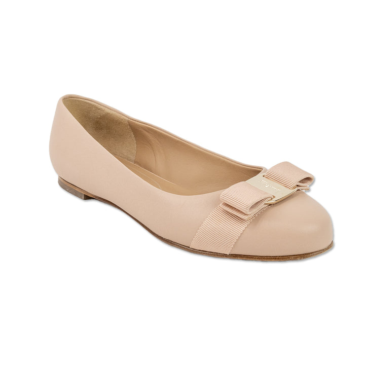 Salvatore Ferragamo Nude Round Toe Ballet Flats