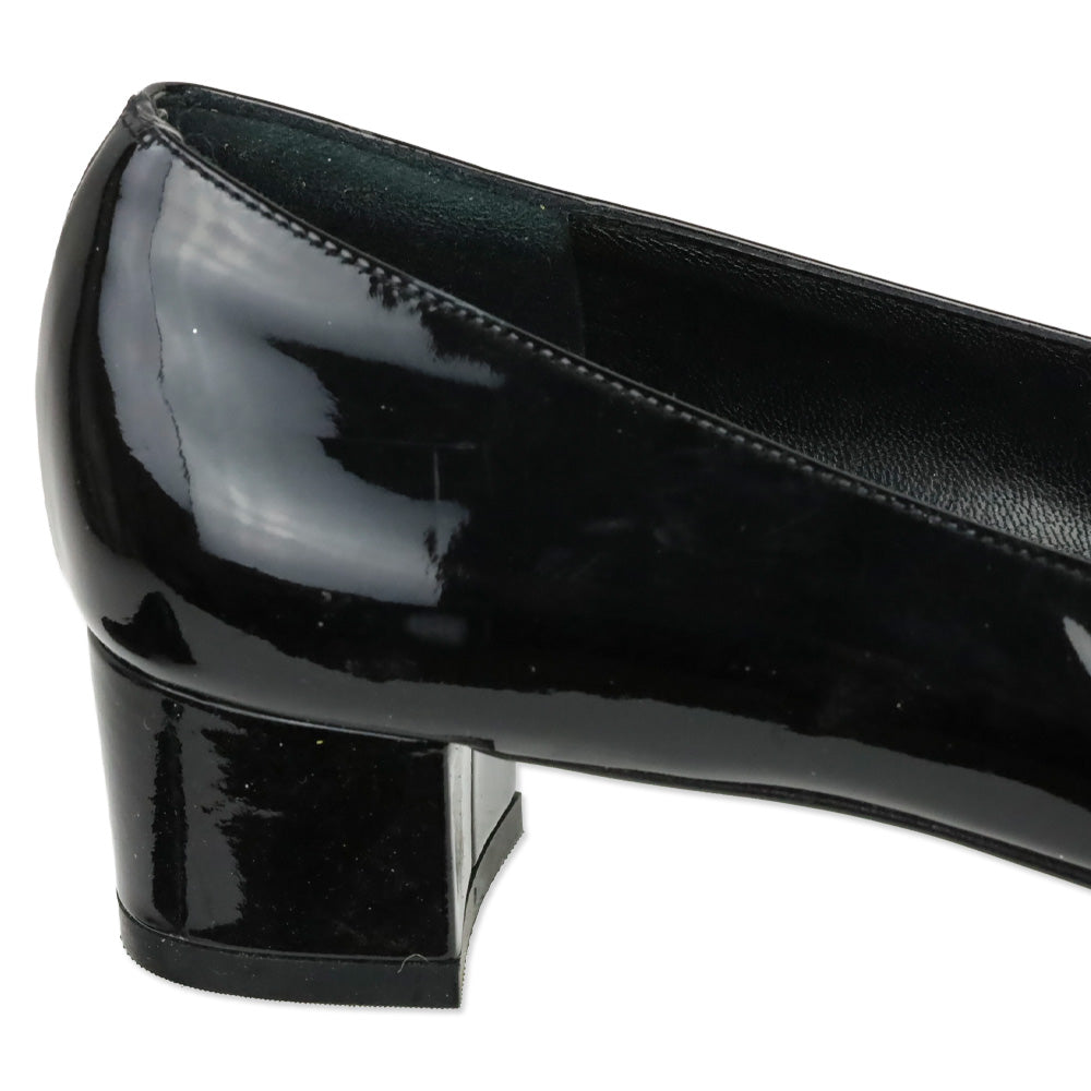 Salvatore Ferragamo Patent Leather Gancini Logo Pumps