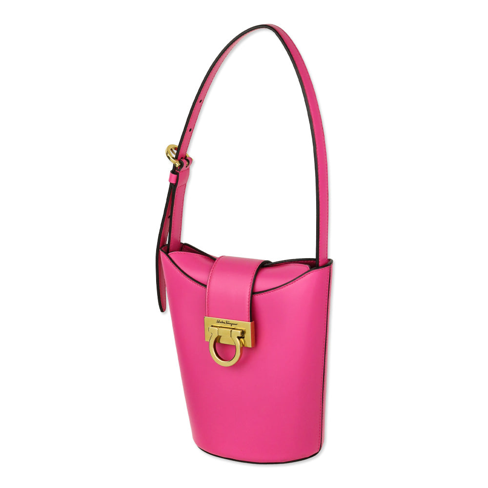 Salvatore Ferragamo Pink Trifolio Leather Bucket Bag
