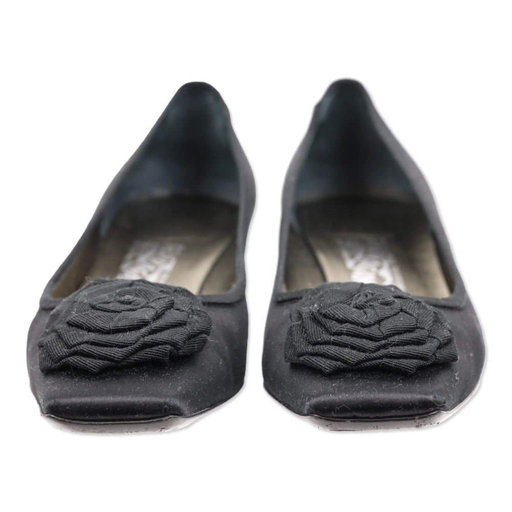 Salvatore Ferragamo Tiara 3cm Black Satin Grosgrain Flower Kitten Pump