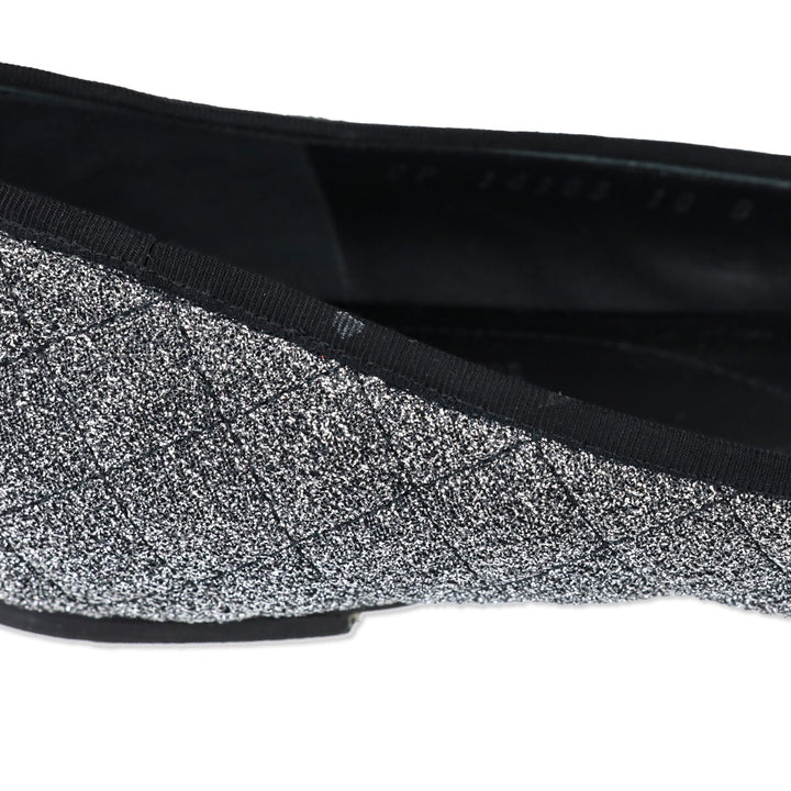 Salvatore Ferragamo Varina Metallic Silver Quilted Black Patent Cap Toe Vara Bow Ballet Flats