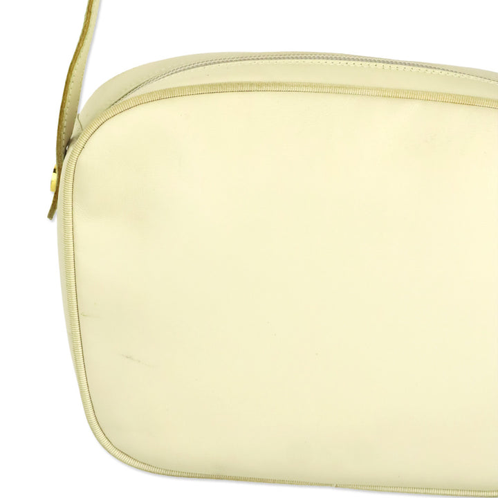 Salvatore Ferragamo Vintage Cream Leather Vara Accent Camera Bag