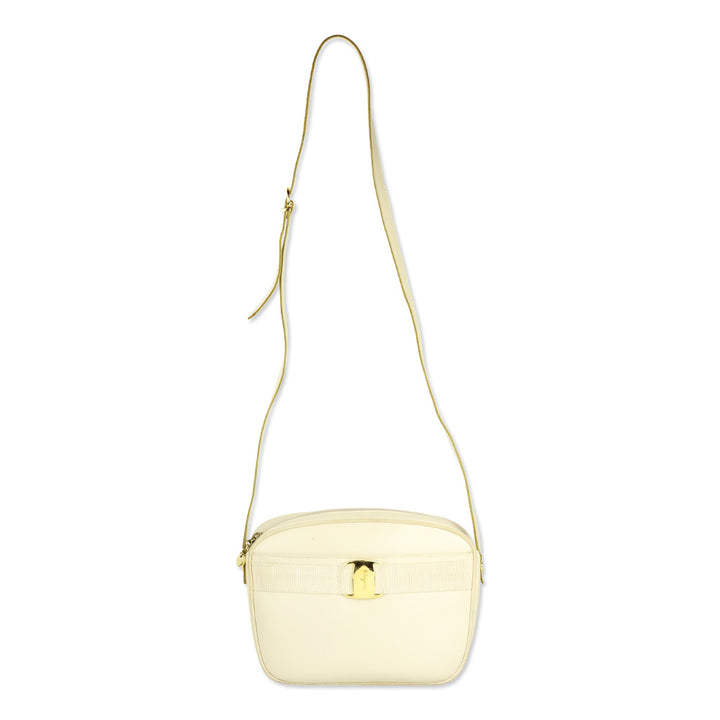 Salvatore Ferragamo Vintage Cream Leather Vara Accent Camera Bag