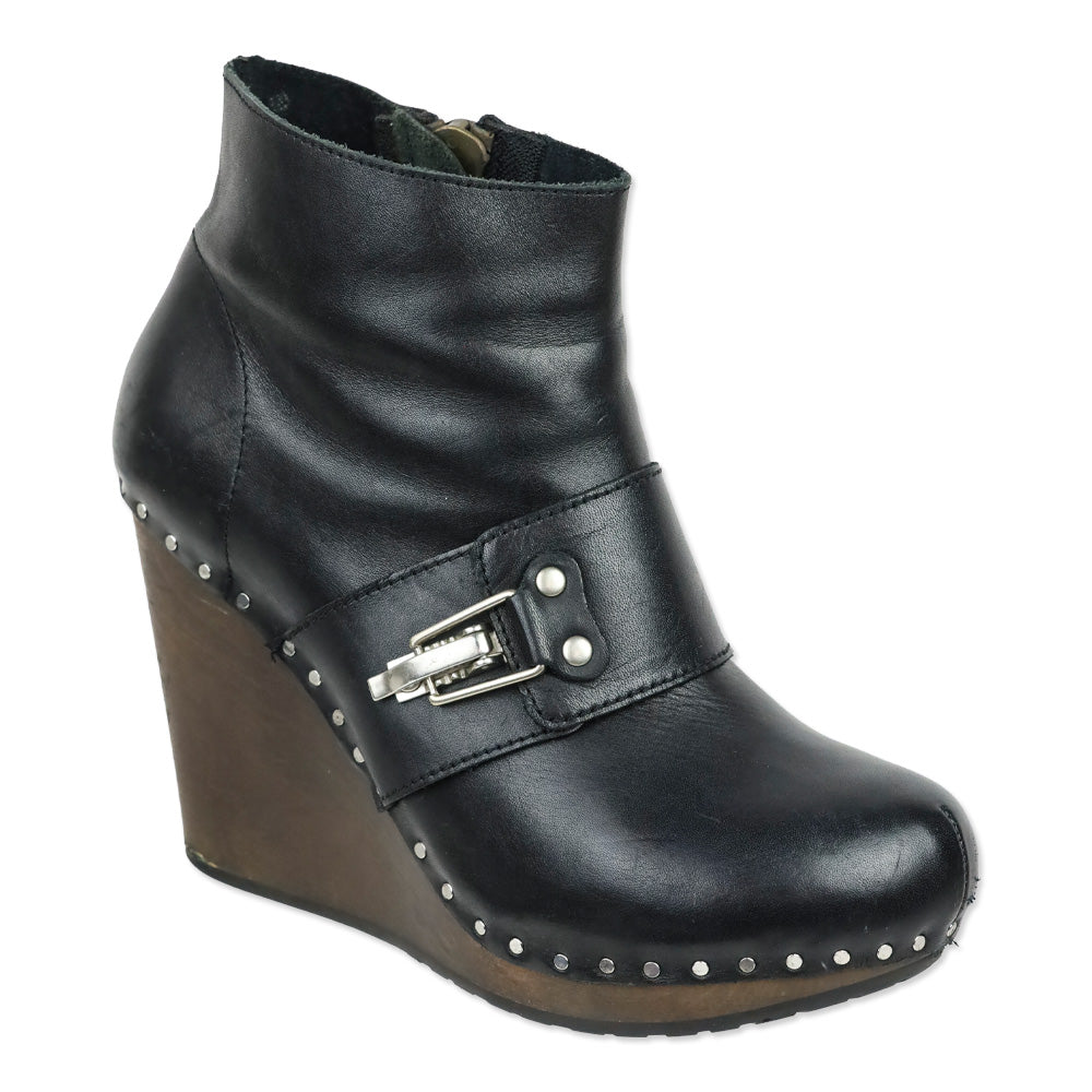 See by Chloe Black Leather Buckle Wood Wedge Ankle Bootie