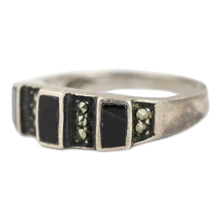 Sterling Silver 3 Black Stone/Crystal Ring