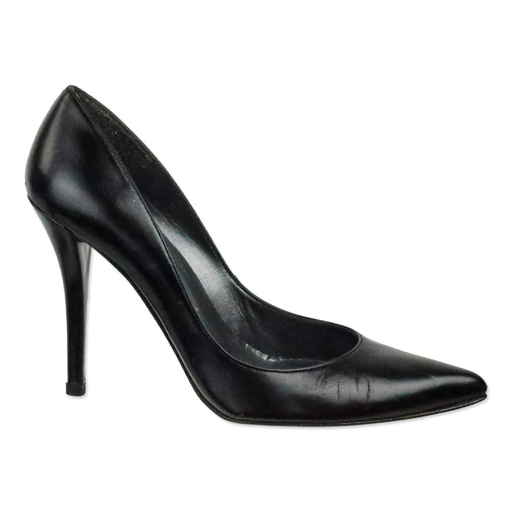 Stuart Weitzman Black Leather Pointed Toe Pumps