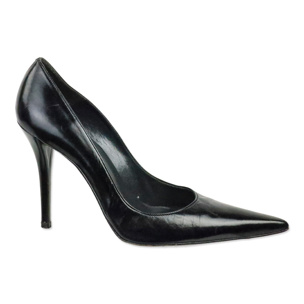 Stuart Weitzman Black Leather Stiletto Point Pumps