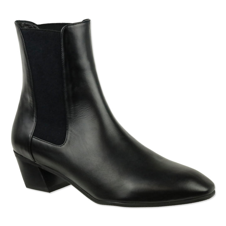 Stuart Weitzman Black Smooth Calf Cleora Chelsea Boot