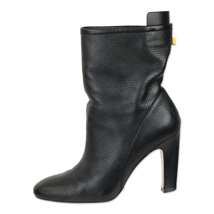 Stuart Weitzman Brooks Pitch Black Leather Slouch Booties