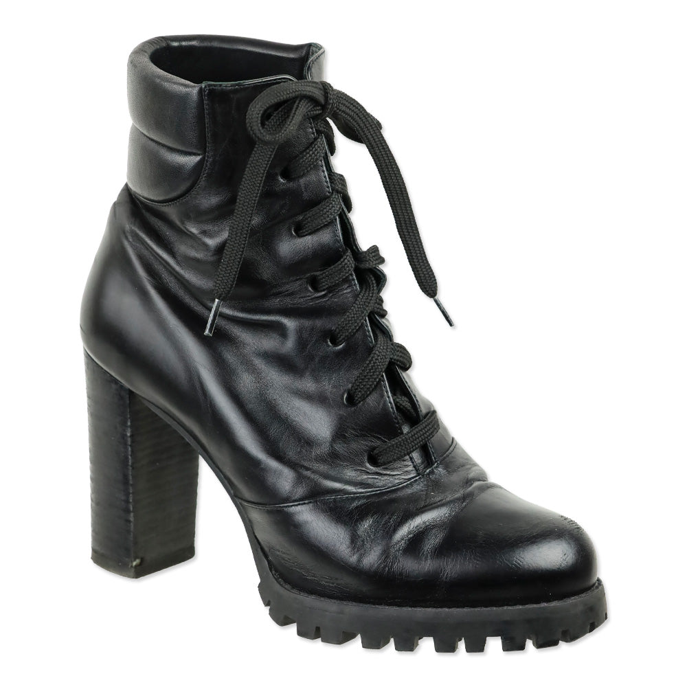 Stuart Weitzman Cyler Black Leather Heeled Combat Boot