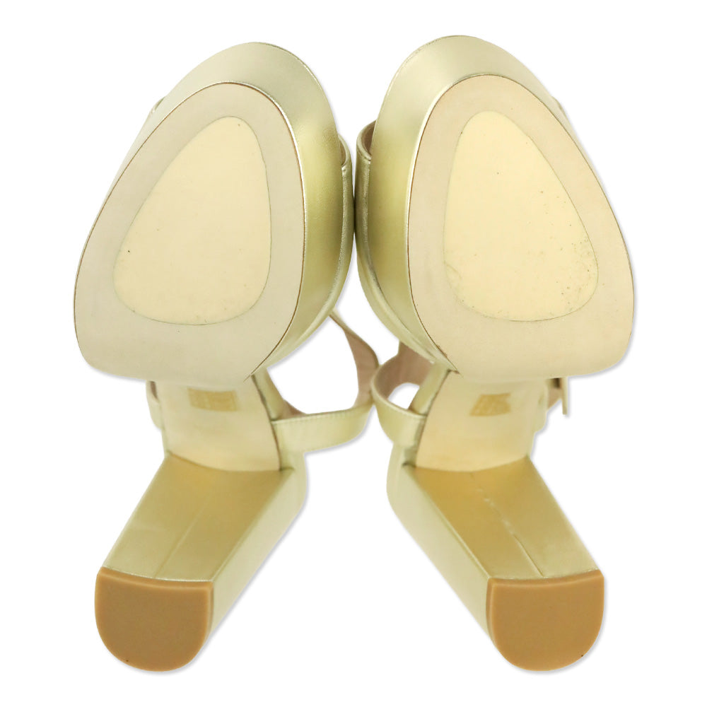 Stuart Weitzman Gold Lame Nappa Ryder 95 Platform Sandal