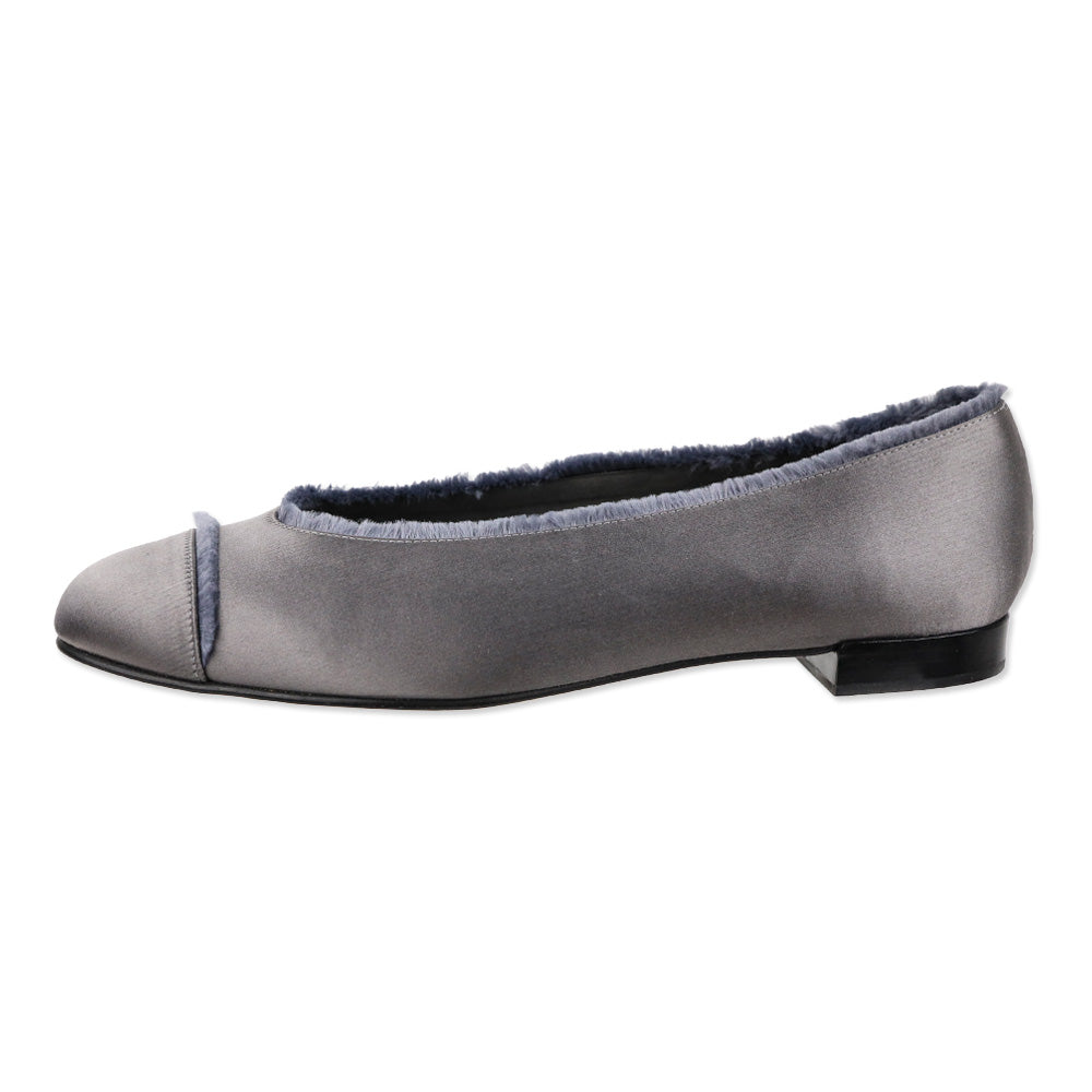 Stuart Weitzman Grey Satin Fur Trim Cap Toe Ballet Flats