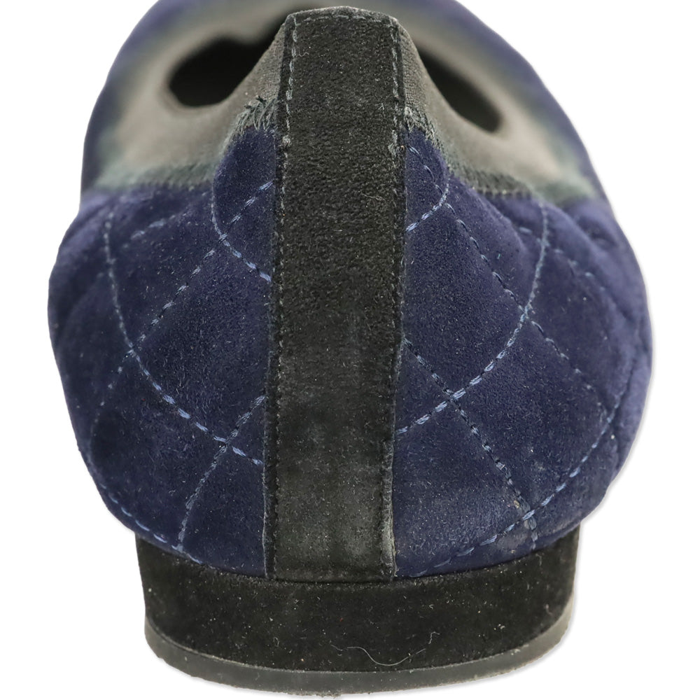 Stuart Weitzman Navy/Black Round Toe Quilted Suede Flats
