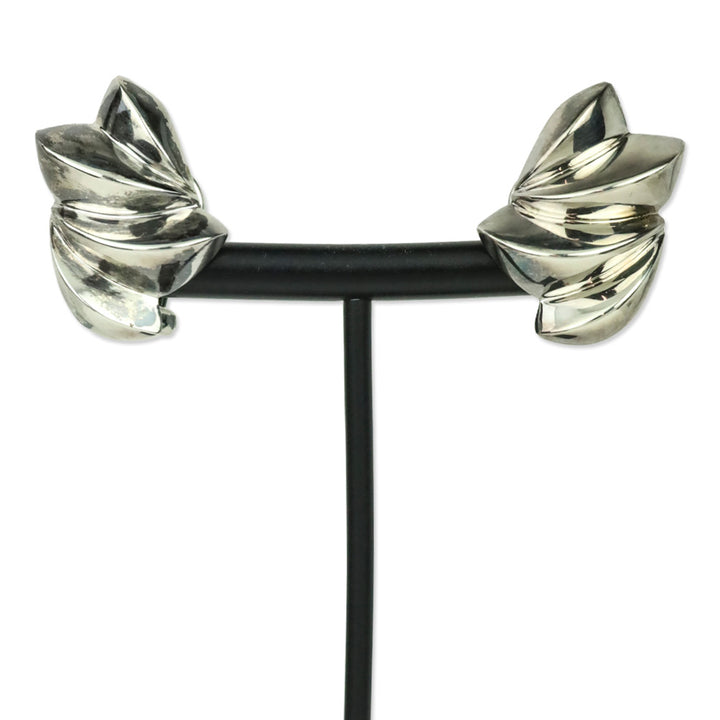 Tiffany & Co. Vintage Sterling Ivy Leaf Dome Clip-On Earrings