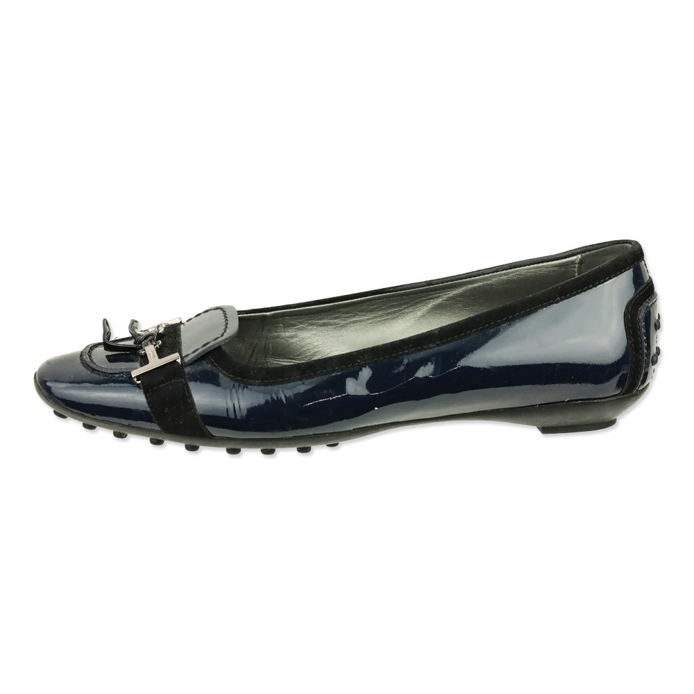 Tod's Navy Blue Crinkle Patent Leather Horsebit Bow Driving Loafer