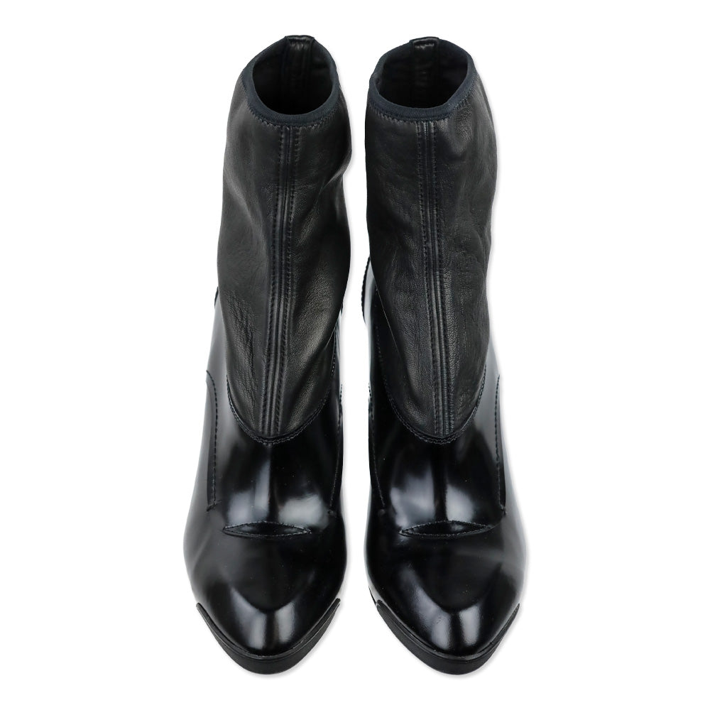 Tod's Vintage 100mm Black Leather Ankle Booties