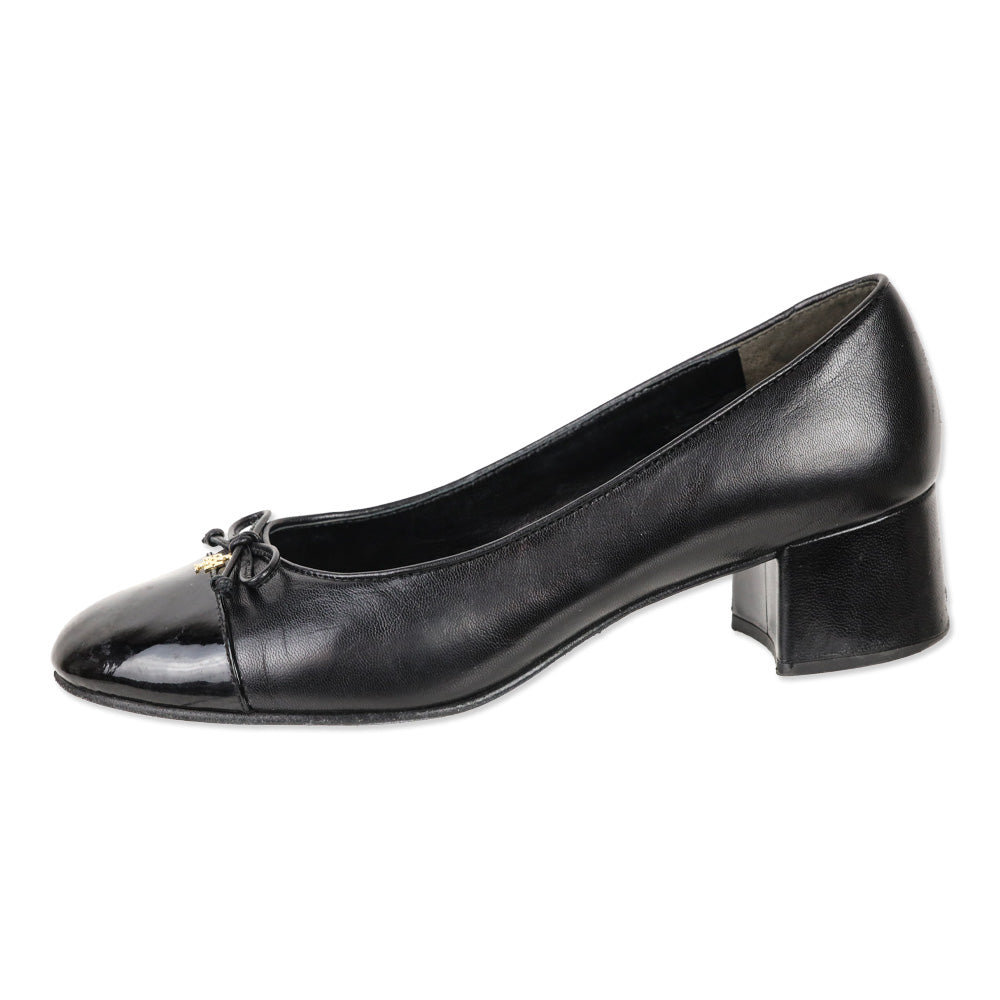 Tory Burch Black Cap-Toe Pumps