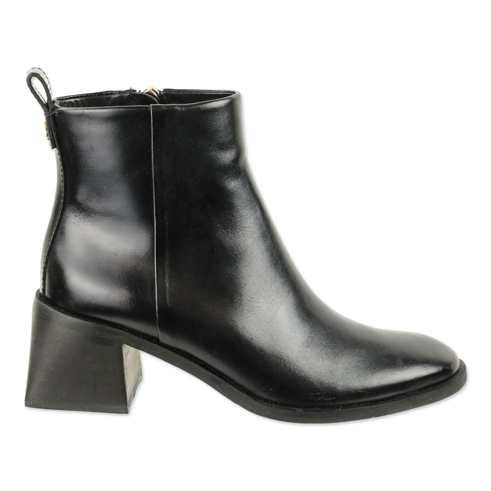 Tory Burch Casual 60MM Zip Up Bootie