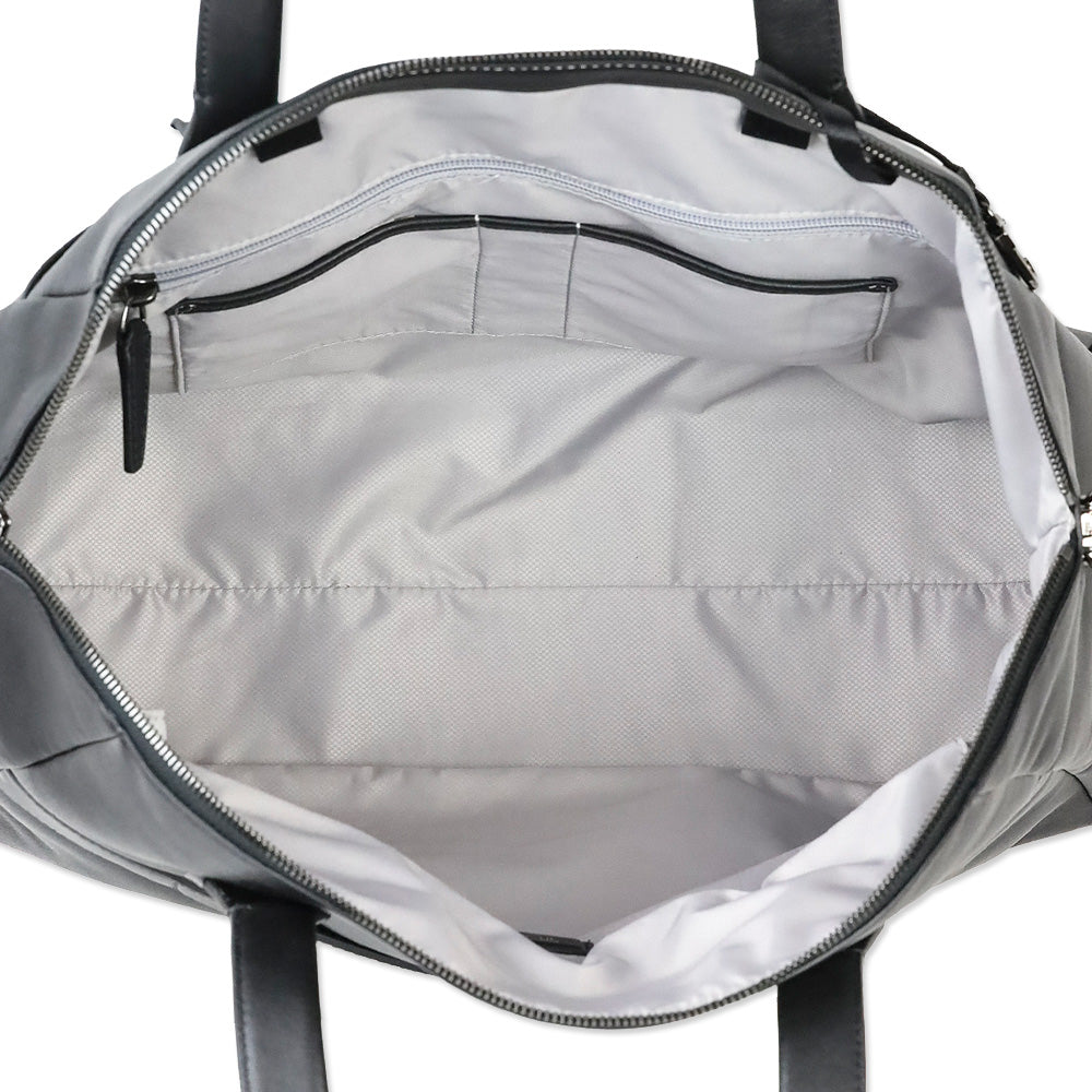 Tumi Black Leather Linz Large Caryall
