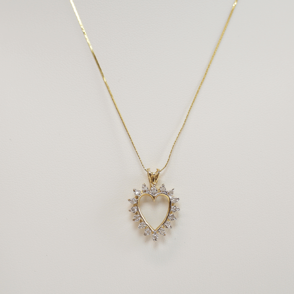 14 KT Gold Diamond Heart Necklace