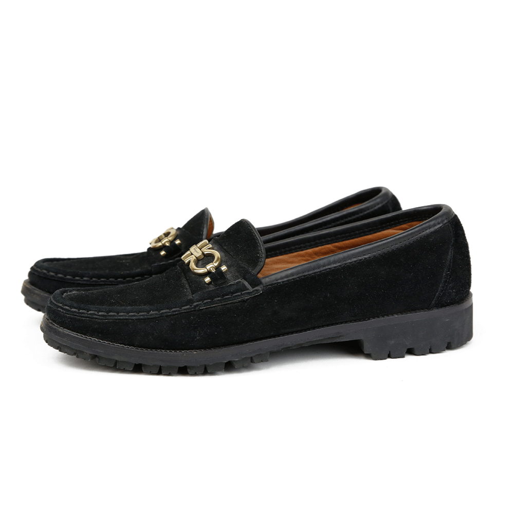 Ferragamo Gancini Buckle Leather Loafers - Black