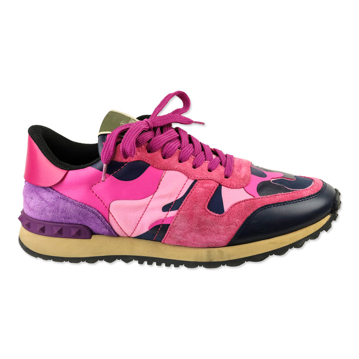 Valentino Garavani Army Pink Camo Rockrunner Sneakers
