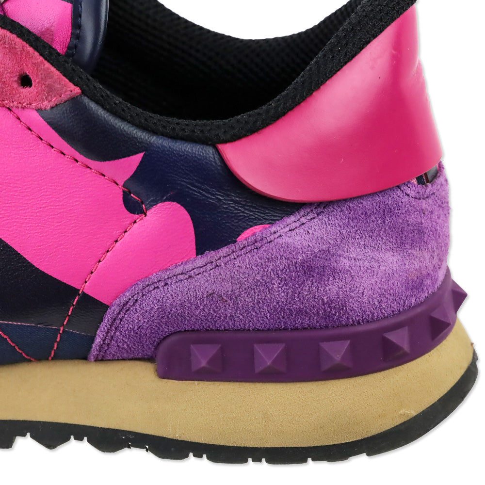 Valentino Garavani Army Pink Camo Rockrunner Sneakers