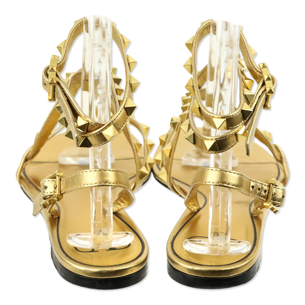 Valentino Garavani Deep Gold Rockstud Flair 5mm Flat Sandal