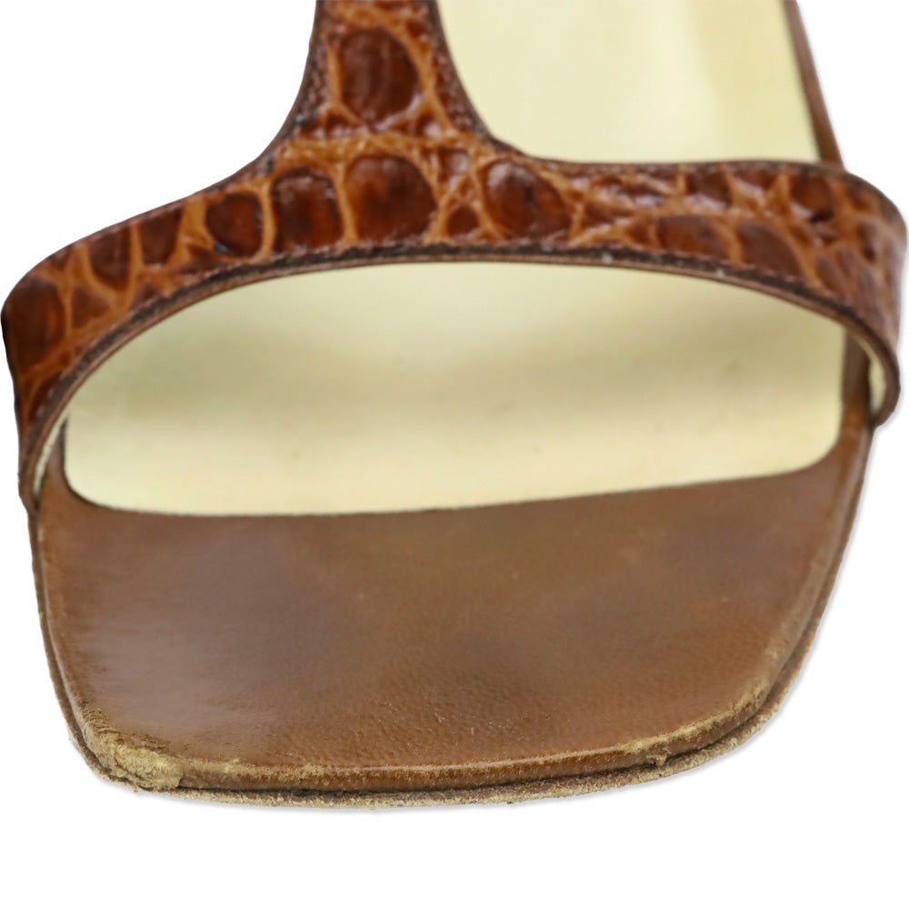 Vera Wang Brown Croc Embossed Leather T-Strap Sandal