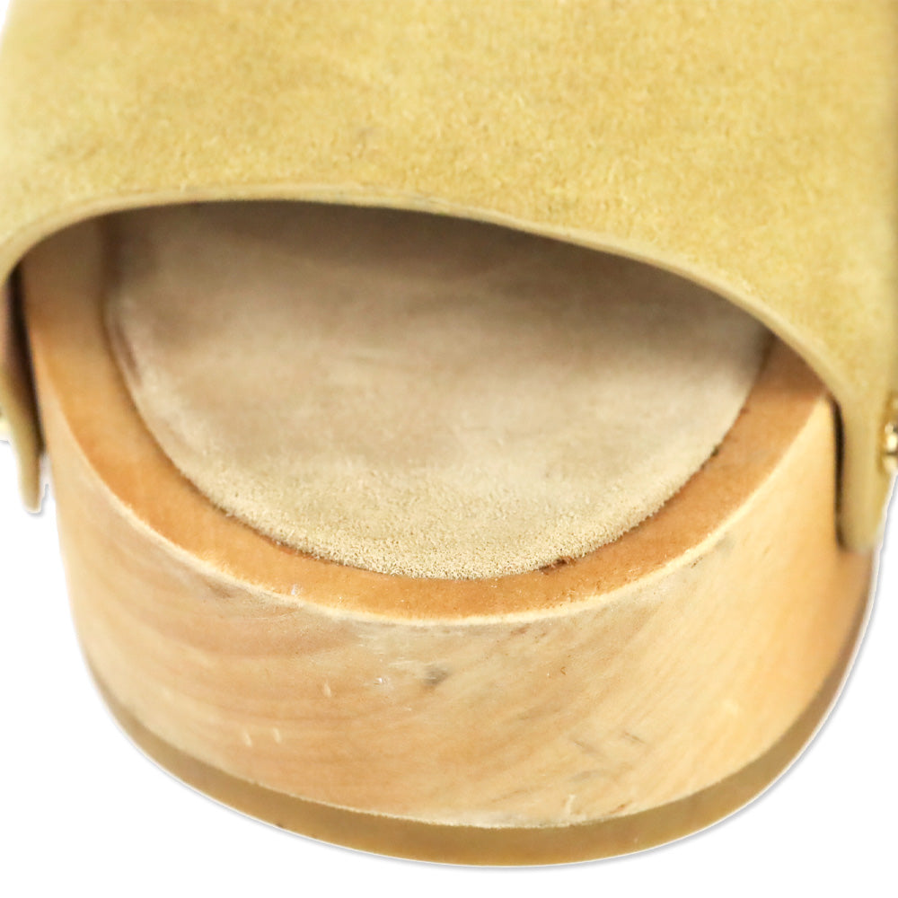 Veronica Beard Hannalee Desert Suede Clog