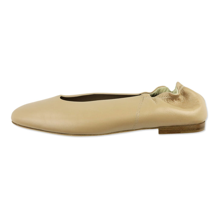 Vince Nude Leather Lorelle Ballet Flats