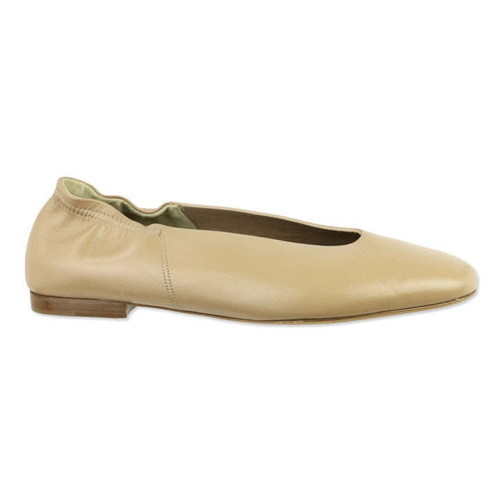 Vince Nude Leather Lorelle Ballet Flats
