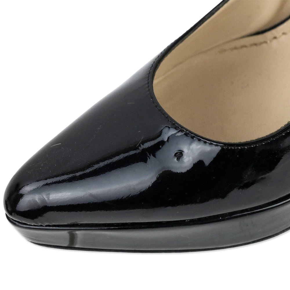 Yves Saint Laurent Black Patent Leather Pointed Platform Pumps