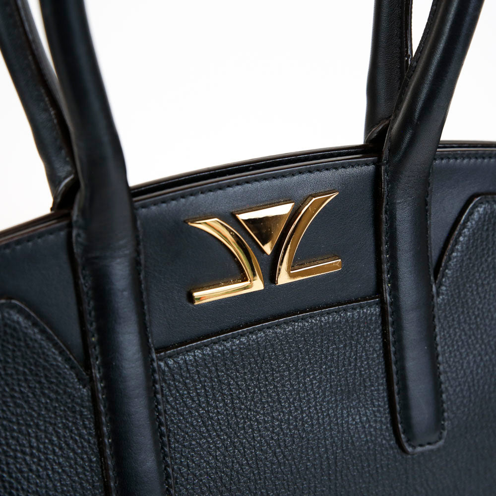 Le Vian Liz Black Pebbled Leather Handle Bag