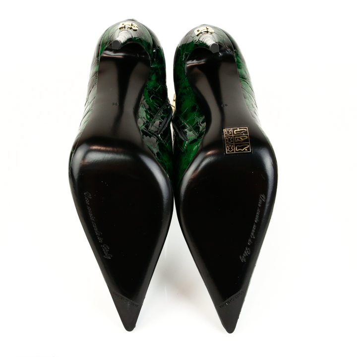 sole view of Dolce & Gabbana 120mm Green Crocodile-Effect Pointed Toe Boots