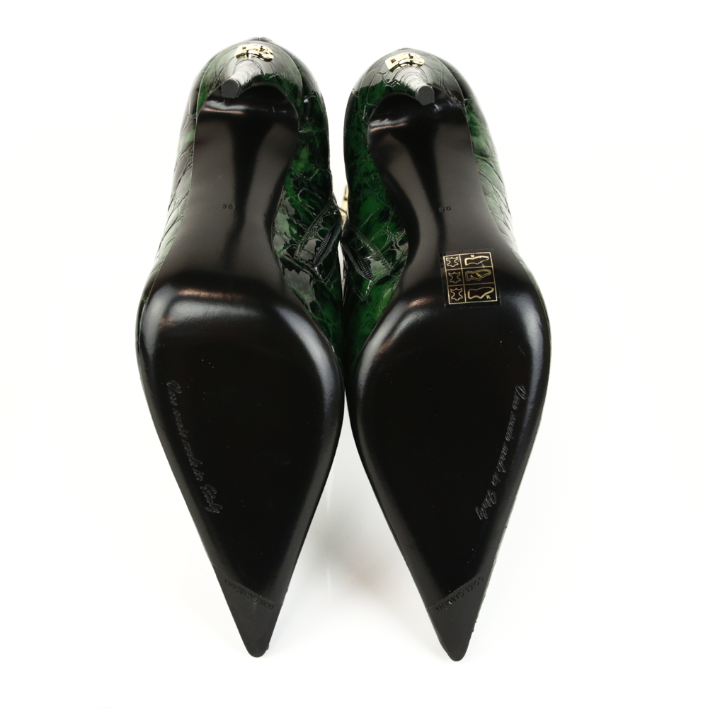 sole view of Dolce & Gabbana 120mm Green Crocodile-Effect Pointed Toe Boots