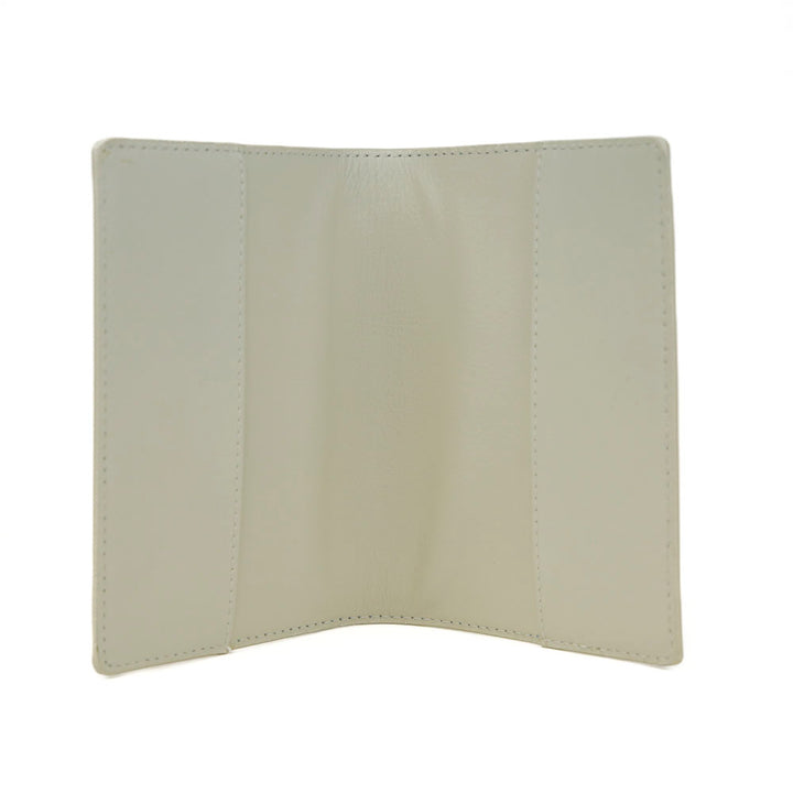 Tila March Londres Leather Passport Cover