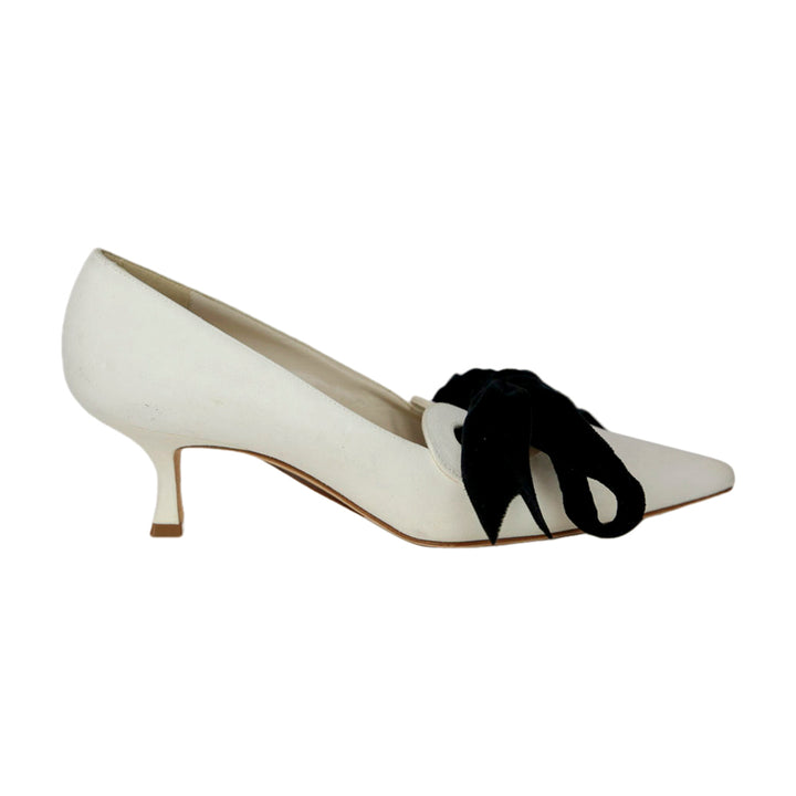 Manolo Blahnik Serba 70 White Suede Bow Pumps