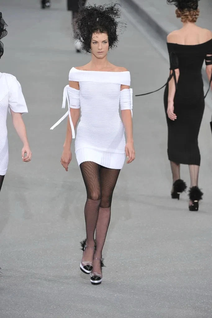 Chanel Spring 2009 White Ribbed Knit Cotton-Blend Off-The-Shoulder Sweater Dress