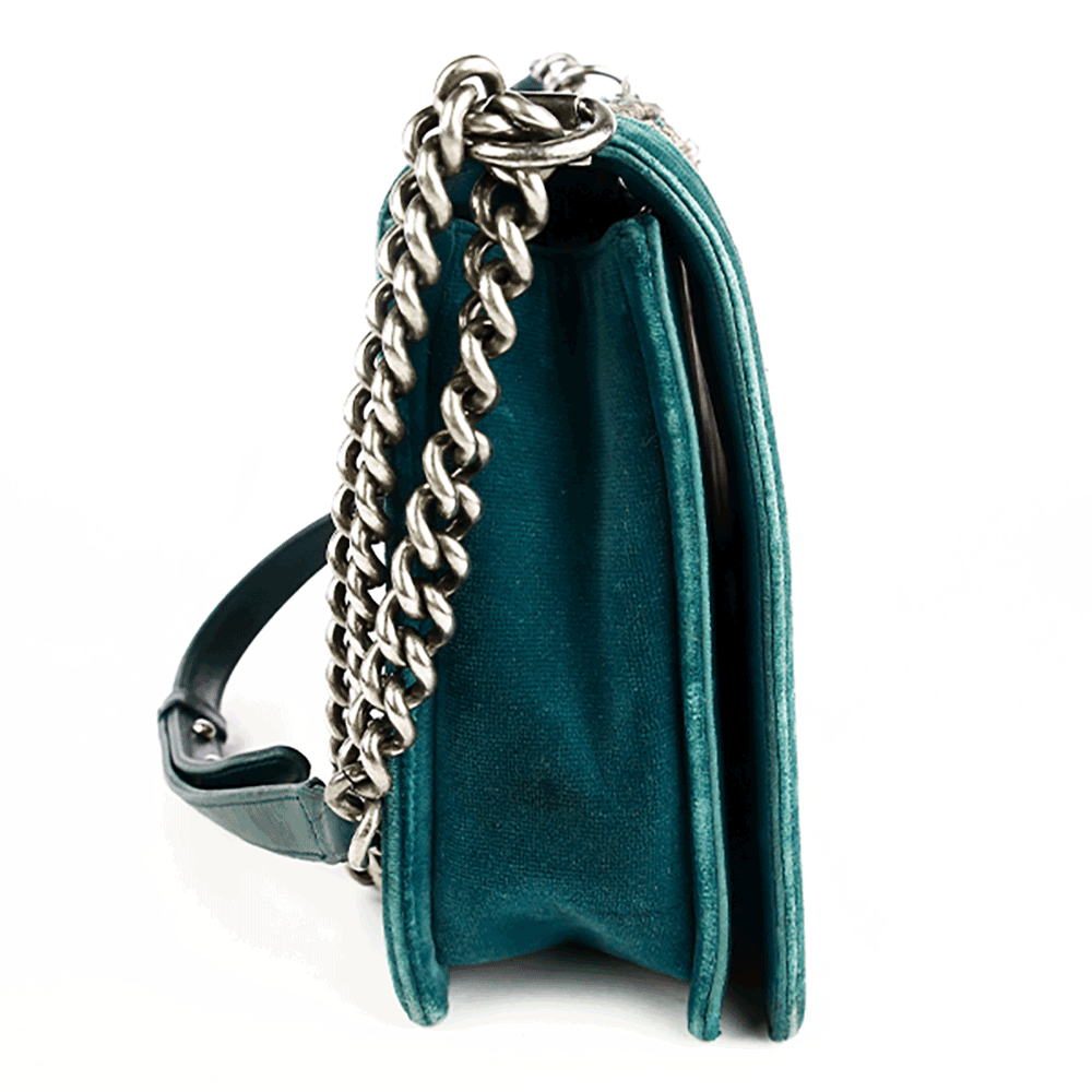 Side view of Chanel Emerald Green Velvet & Tweed Large (2013-'14) Boy Bag