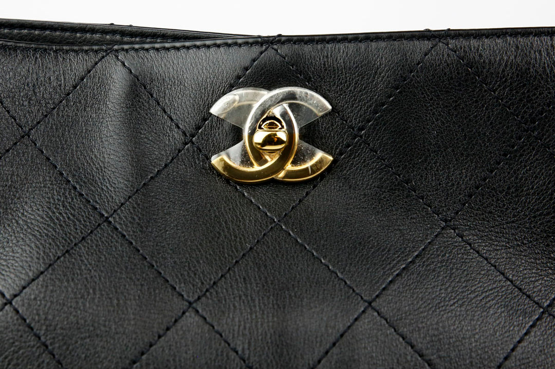 Chanel Black Quilted Calfskin Leather Chain Hobo 