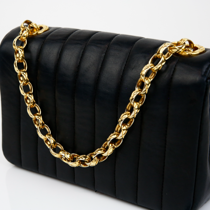 chain view of Chanel Black Vintage Bijoux Chain Flap Bag