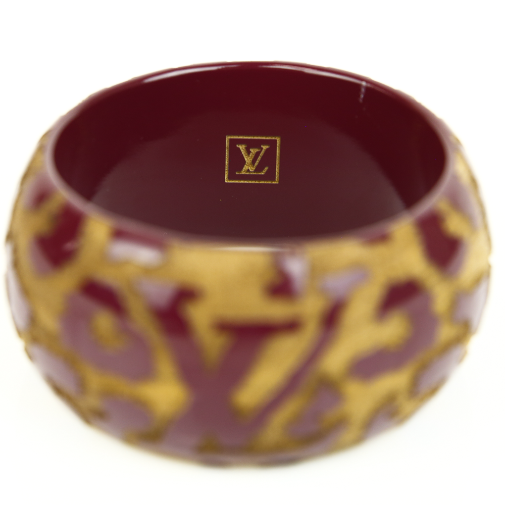 Louis Vuitton Leomonogram Wood & Burgundy Lacquer Carved Bangle